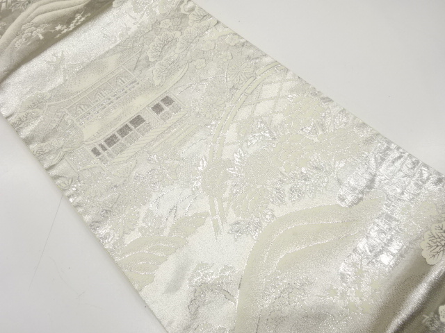 プラチナ銀箔二重織　寺院風景模様織り出し　袋帯